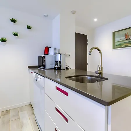 Апартаменты Le Parador-4 By Interhome